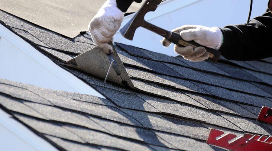 Expert Emergency Roof Repairs services in Madison, NE